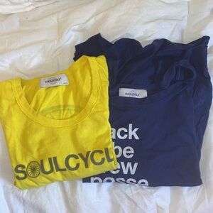 Soulcycle Bundle of Community Top & staff tee sz Small